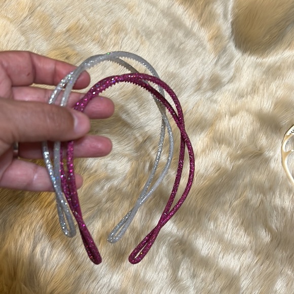 👜$3 - Unique headbands set of‎ 4 - Picture 3 of 7